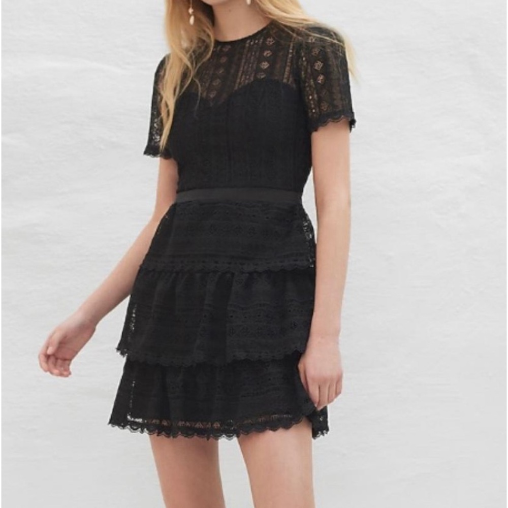#6 NWT Express Lace Tiered Fit and Flare Black Dress - Size - XS.